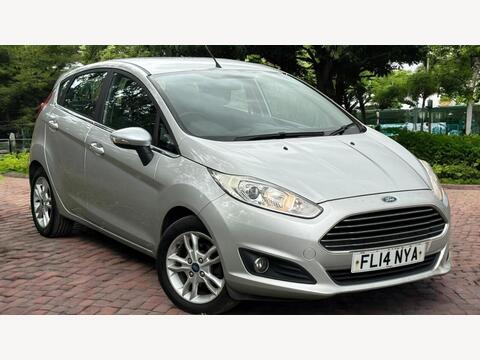 Ford Fiesta Hatchback 1.5 TDCi Zetec Euro 5 5dr