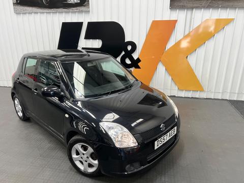 Suzuki Swift Hatchback 1.5 GLX 5dr