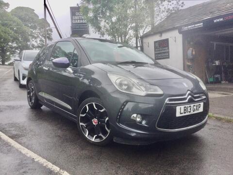 Citroen DS3 Hatchback 1.6 e-HDi Airdream DStyle Plus Euro 5 (s/s) 3dr