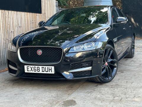 Jaguar XF Saloon 2.0i R-Sport Auto Euro 6 (s/s) 4dr