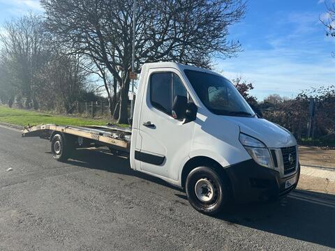 Nissan NV400 Vehicle Transporter 2.3 dCi 35 SE FWD L3 Euro 5 2dr