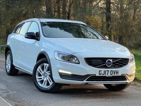 Volvo V60 Cross Country Estate 2.0 D4 SE Nav Euro 6 (s/s) 5dr