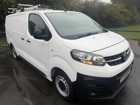 Vauxhall Vivaro Panel Van 2.0 Turbo D 3100 Edition L2 H1 Euro 6 (s/s) 5dr