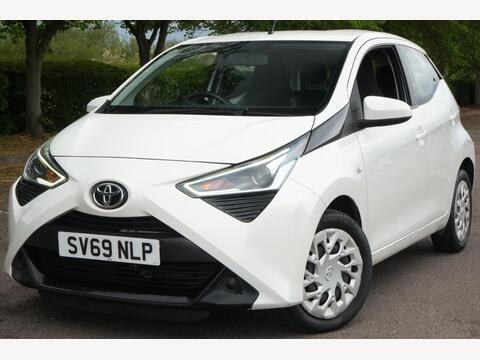 Toyota AYGO Hatchback 1.0 VVT-i x-play Euro 6 5dr