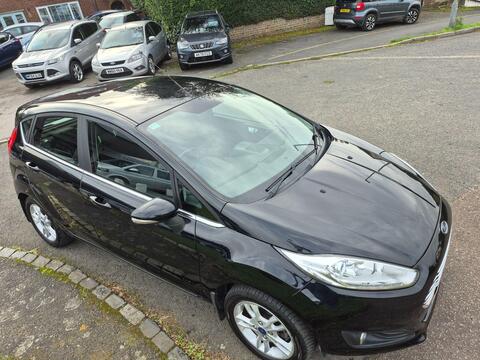 Ford Fiesta Hatchback 1.25 Zetec Euro 6 5dr