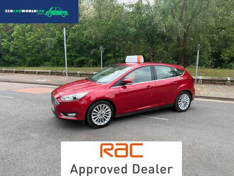 Ford Focus Hatchback 1.0T EcoBoost Titanium X Euro 6 (s/s) 5dr