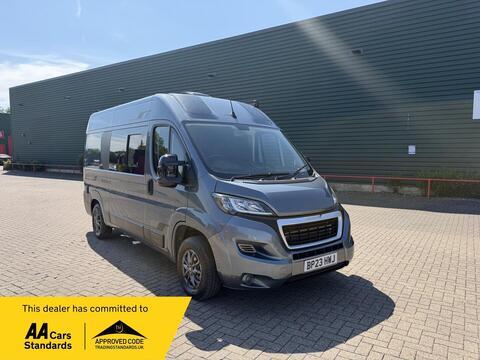 Peugeot Boxer Camper 2.2 BlueHDi 335 Professional Premium + L2 H2 Euro 6 (s/s) 5dr