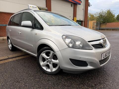 Vauxhall Zafira MPV 1.6 16V Exclusiv Euro 5 5dr