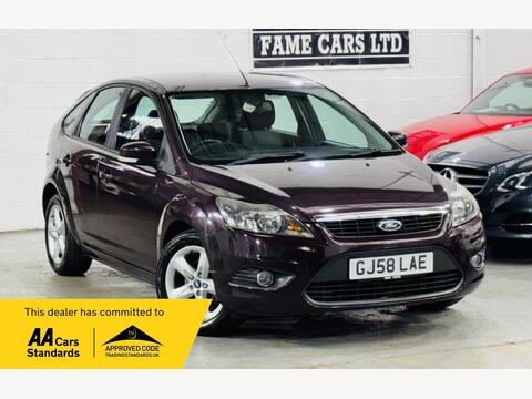 Ford Focus Hatchback 1.6 Zetec 5dr