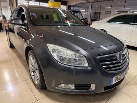 Vauxhall Insignia Estate 2.0 CDTi ecoFLEX SRi Sports Tourer Euro 5 (s/s) 5dr