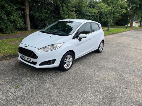Ford Fiesta Hatchback 1.25 Zetec Euro 6 5dr
