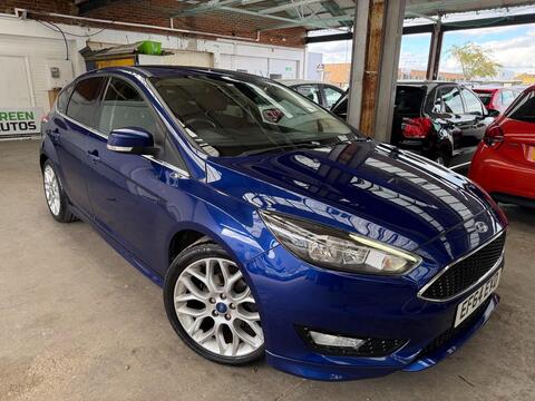 Ford Focus Hatchback 1.6 Zetec S Powershift Euro 5 5dr