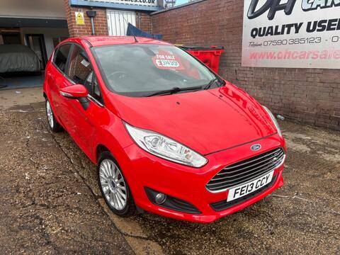 Ford Fiesta Hatchback 1.0 Titanium Euro 5 (s/s) 5dr