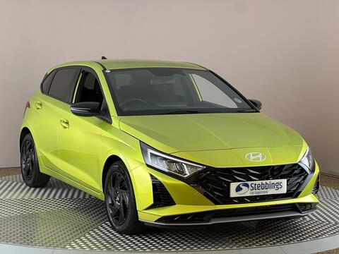 Hyundaii20