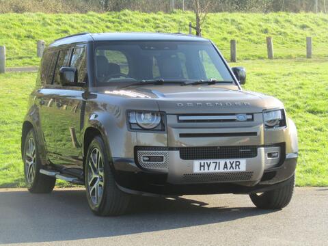 Land Rover Defender 110 SUV 3.0 D300 MHEV X-Dynamic SE Auto 4WD Euro 6 (s/s) 5dr
