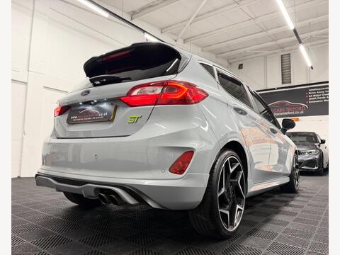Ford Fiesta 1.5T EcoBoost ST-3 Euro 6 (s/s) 5dr