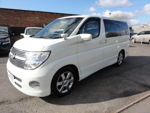 Nissan Elgrand MPV HIGHWAY STAR FRESH IMPORT LOW MILEAGE