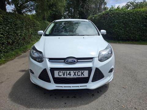 Ford Focus Hatchback 1.0T EcoBoost Zetec S Euro 5 (s/s) 5dr