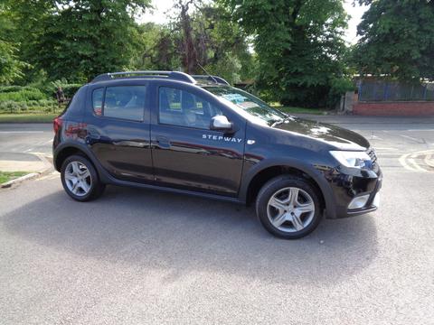 Dacia Sandero Stepway Hatchback 0.9 TCe Comfort Euro 6 (s/s) 5dr