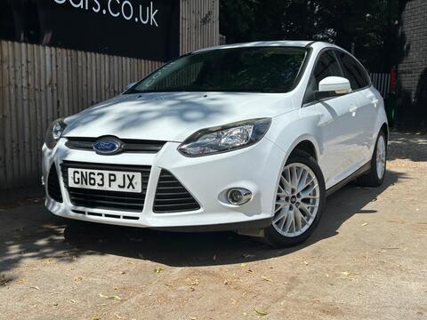 Ford Focus Hatchback 1.0T EcoBoost Zetec Euro 5 (s/s) 5dr