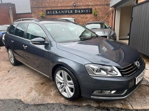 Volkswagen Passat Estate 2.0 TDI BlueMotion Tech Executive Style DSG Euro 5 (s/s) 5dr
