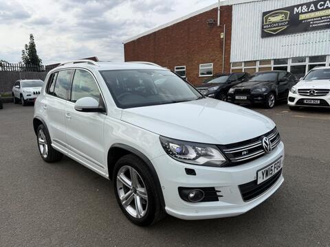 Volkswagen Tiguan SUV 2.0 TDI BlueMotion Tech R-Line DSG 4WD Euro 5 (s/s) 5dr (Nav)