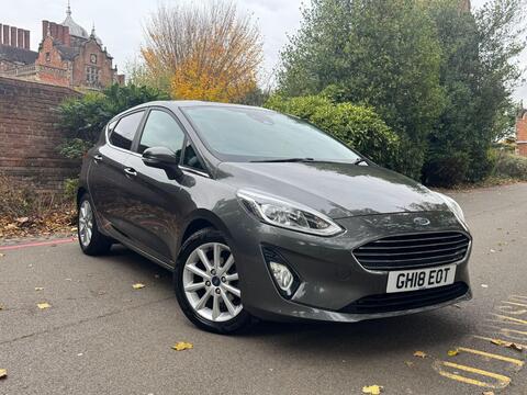 Ford Fiesta Hatchback 1.0T EcoBoost Titanium Euro 6 (s/s) 5dr