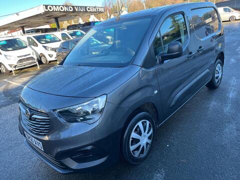 Vauxhall Combo Panel Van 1.5 Turbo D 2300 Dynamic L1 H1 Euro 6 4dr