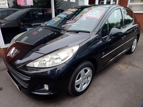 Peugeot 207 Hatchback 1.4 HDi Envy Euro 5 5dr