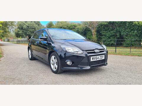 Ford Focus Hatchback 1.6 Zetec Powershift Euro 5 5dr