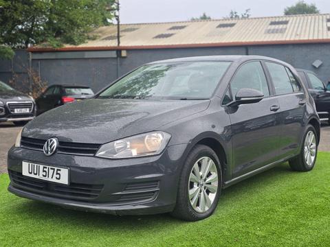 Volkswagen Golf Hatchback 1.6 TDI BlueMotion Tech SE Euro 5 (s/s) 5dr