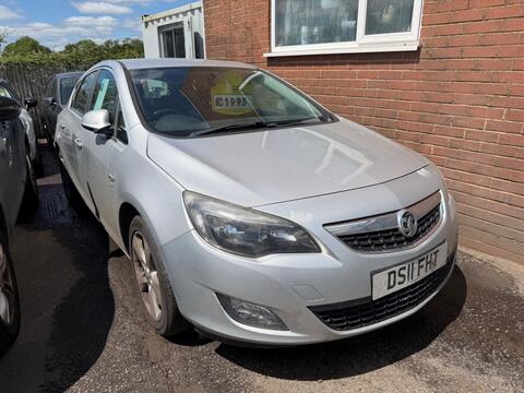 Vauxhall Astra Hatchback 1.4 16v SRi Euro 5 5dr