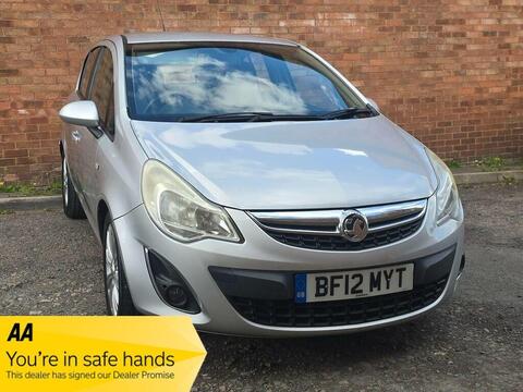 Vauxhall Corsa Hatchback 1.4 16V SE Euro 5 5dr