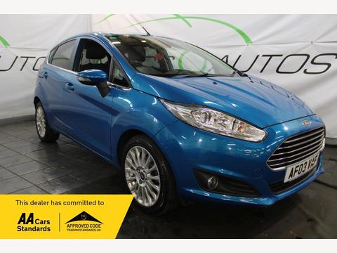 Ford Fiesta Hatchback 1.0T EcoBoost Titanium Euro 5 (s/s) 5dr