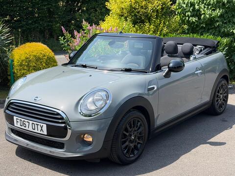 MINI Convertible Convertible 1.5 Cooper Auto Euro 6 (s/s) 2dr