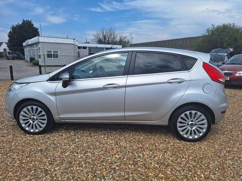 Ford Fiesta Hatchback 1.4 Titanium 5dr