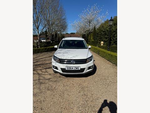 Volkswagen Tiguan SUV 2.0 TDI BlueMotion Tech Match DSG 4WD Euro 5 (s/s) 5dr