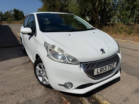 Peugeot 208 Hatchback 1.4 e-HDi Active EGC Euro 5 (s/s) 5dr