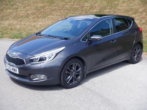Kia Ceed Hatchback 1.6 GDi 4 Tech DCT Euro 5 5dr