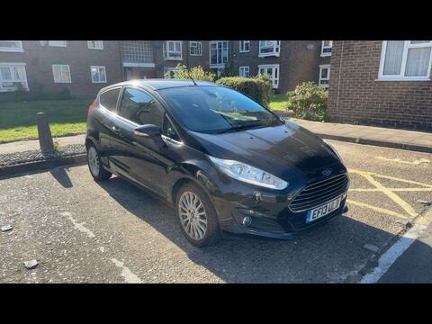 Ford Fiesta Hatchback 1.0T EcoBoost Titanium Euro 5 (s/s) 3dr