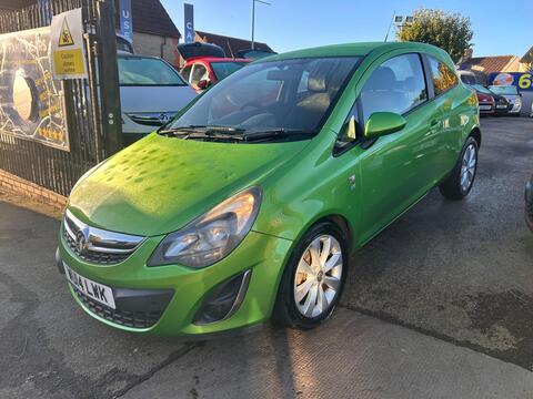 Vauxhall Corsa Hatchback 1.4 16V Excite Euro 5 3dr (A/C)