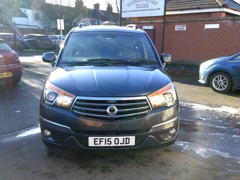 SsangYong Turismo MPV 2.0 e-XDi ES T-Tronic Euro 5 5dr