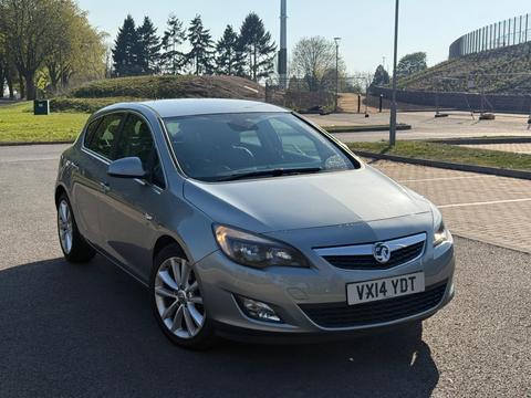 Vauxhall Astra Hatchback 2.0 CDTi ecoFLEX Elite Euro 5 (s/s) 5dr