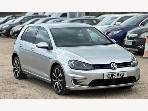 Volkswagen Golf Hatchback 1.4 TSI GTE Nav DSG Euro 6 (s/s) 5dr