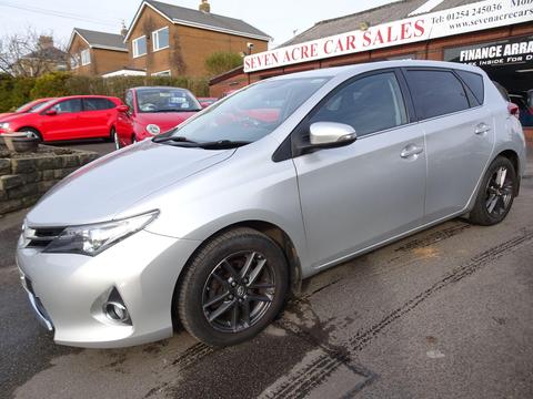 Toyota Auris Hatchback 1.6 V-Matic Icon Plus Euro 5 5dr
