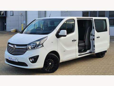 Vauxhall Vivaro Combi Van 1.6 CDTi 2900 BiTurbo Sportive Crew Van L2 H1 Euro 6 (s/s) 5dr (6 Seat)