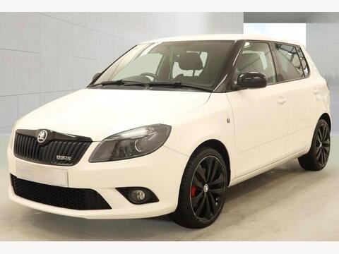 Skoda Fabia Hatchback 1.4 TSI vRS S2000 DSG Euro 5 5dr