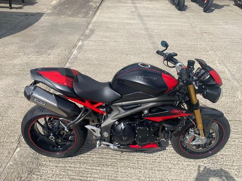 Triumph Speed Triple 1050 Naked 1050 R X-ring Euro 4