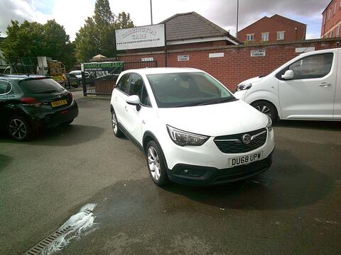 Vauxhall Crossland X SUV 1.2 SE Euro 6 5dr