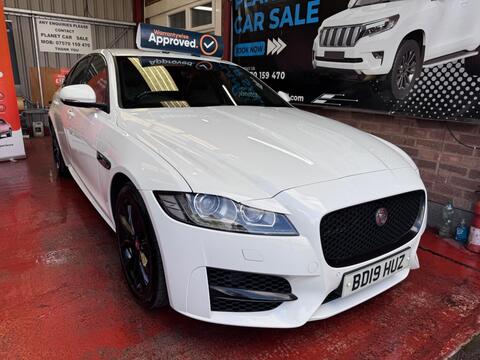 Jaguar XF Saloon 2.0d R-Sport Auto Euro 6 (s/s) 4dr
